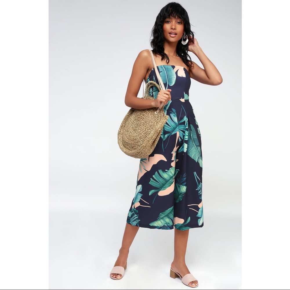 Lulus tropical palm leaf jump suit XS brand new